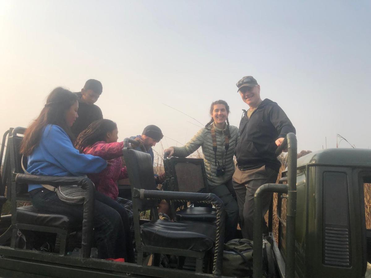Tara Guesthouse - Sauraha,Chitwan Bagian luar foto